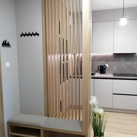 Zielone Wzgórze 3 *