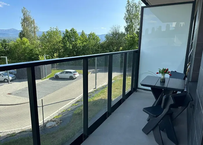 Zielone Wzgorze 3 Apartment *